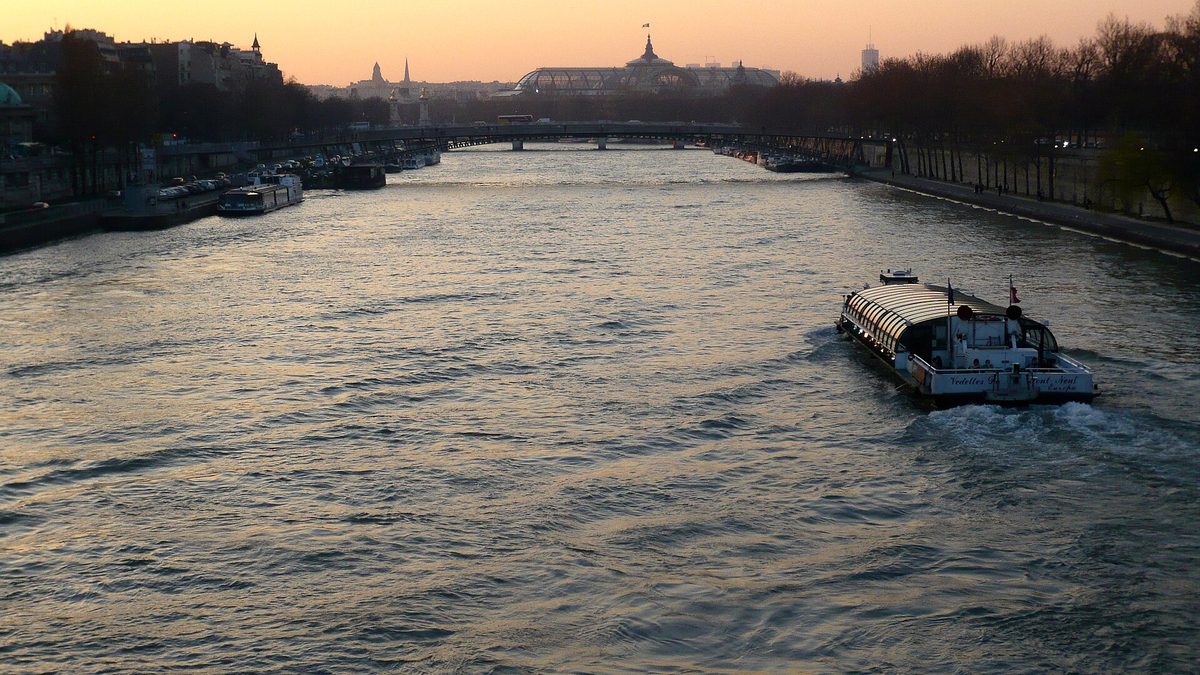 The Seine in Paris at the end of the day.
